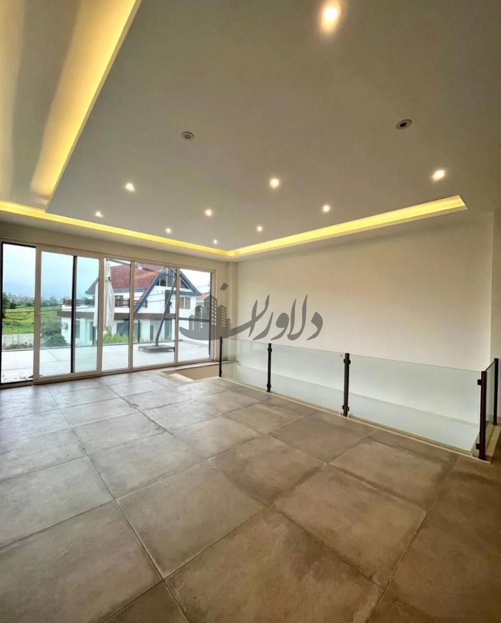 ویلا مدرن تاپ لوکیشن شهرکی رویان