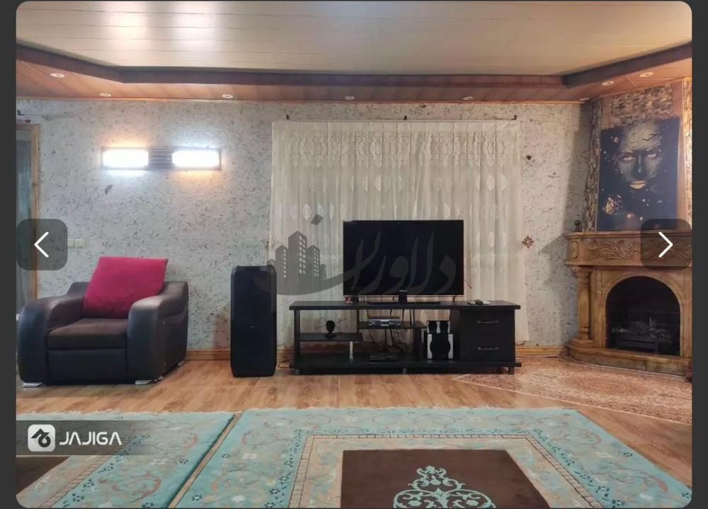 باغ ویلا استخردار