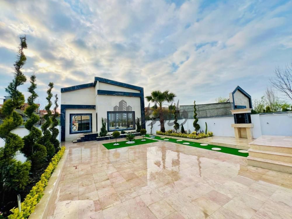 ویلا نما مدرن شهرکی با استخر مکانیزه روباز