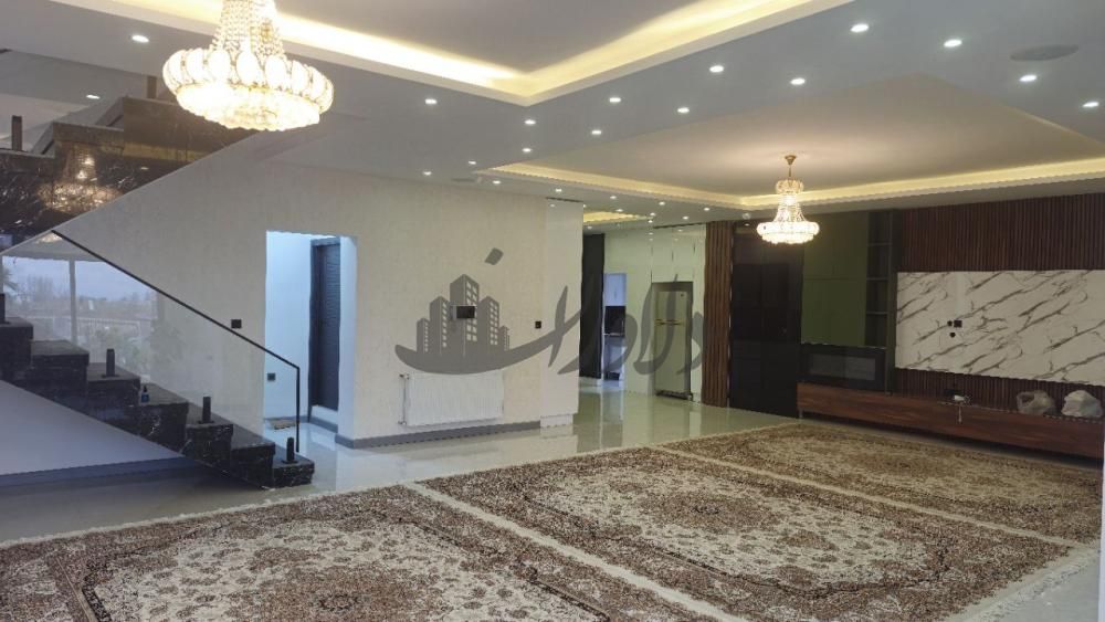 ویلا باغ 1000 متری محمودآباد جاده دریا (کلوده)