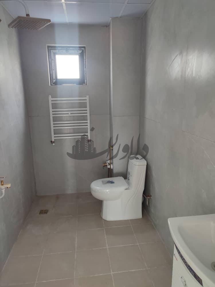 آپارتمان سه‌خوابه نوساز، کلید نخورده، در لوکیشنی بی‌نظیر