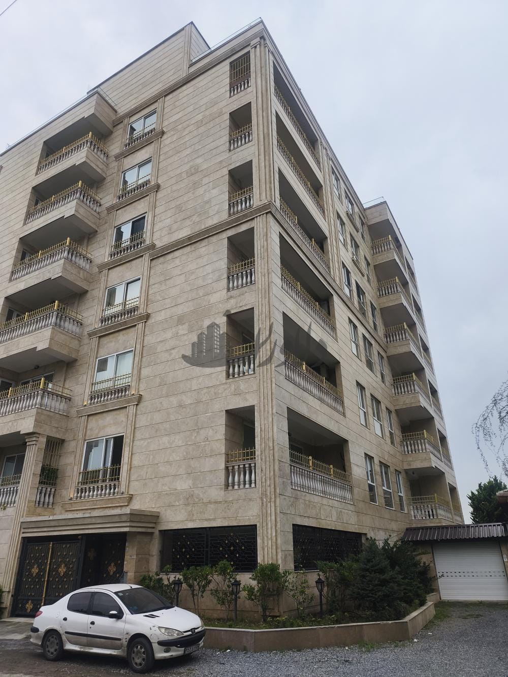 آپارتمان گلسار نهم ایزدشهر