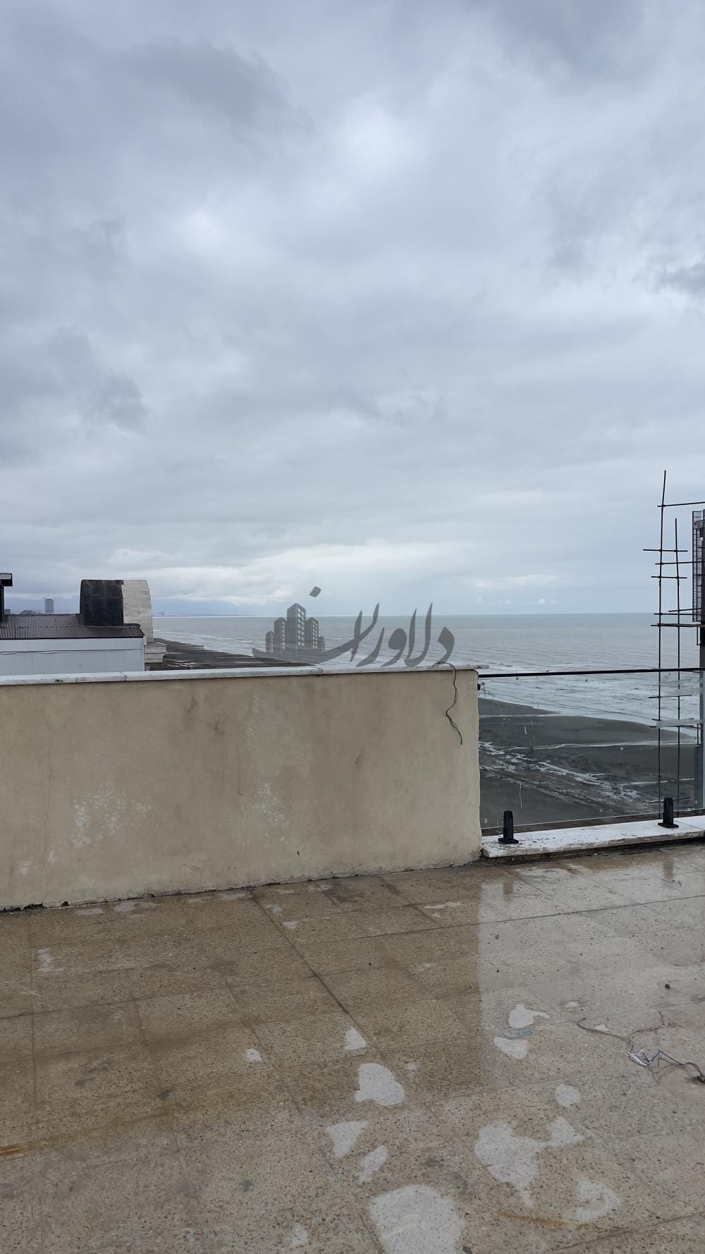 فروش آپارتمان نوساز ساحلی ۱۴۰ متری در ایزدشهر