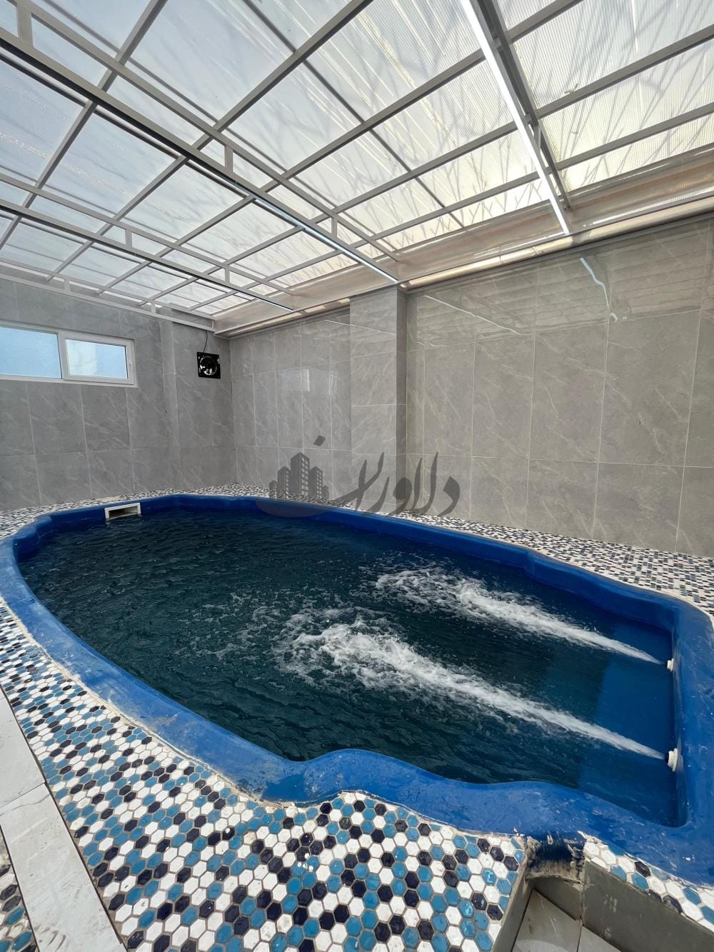 به‌قیمت‌ترین ویلا نوساز استخردار در محموداباد