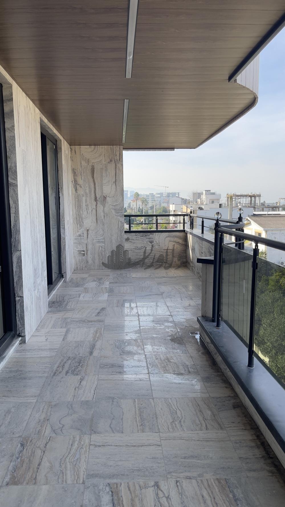 فروش و‌تهاتر آپارتمان شهرک ساحلی ۱۴۰ متر نوساز در ایزدشهر