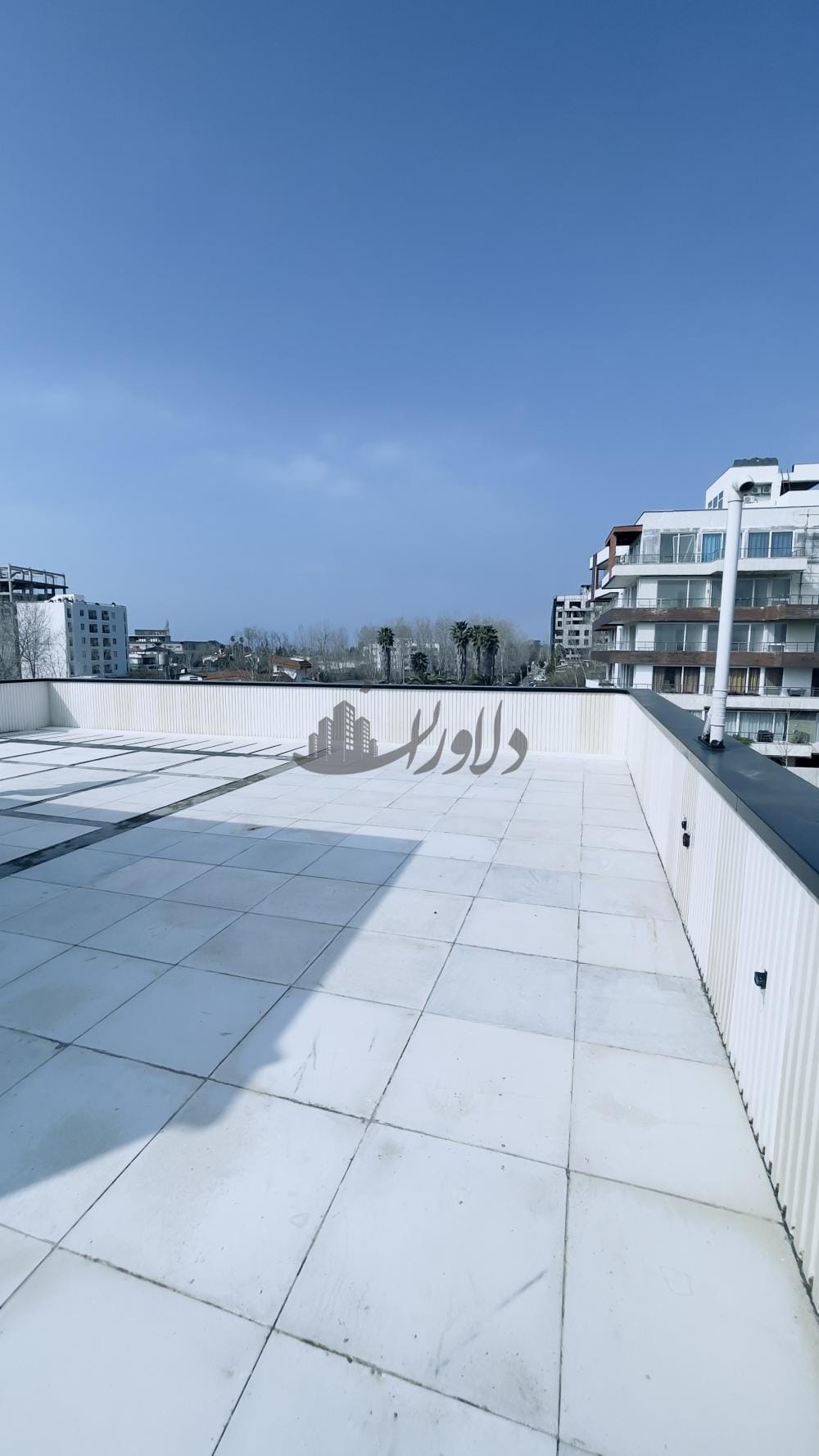فروش و تهاتر ویلا نوساز ۳۵۰متری سنددار ایزدشهر