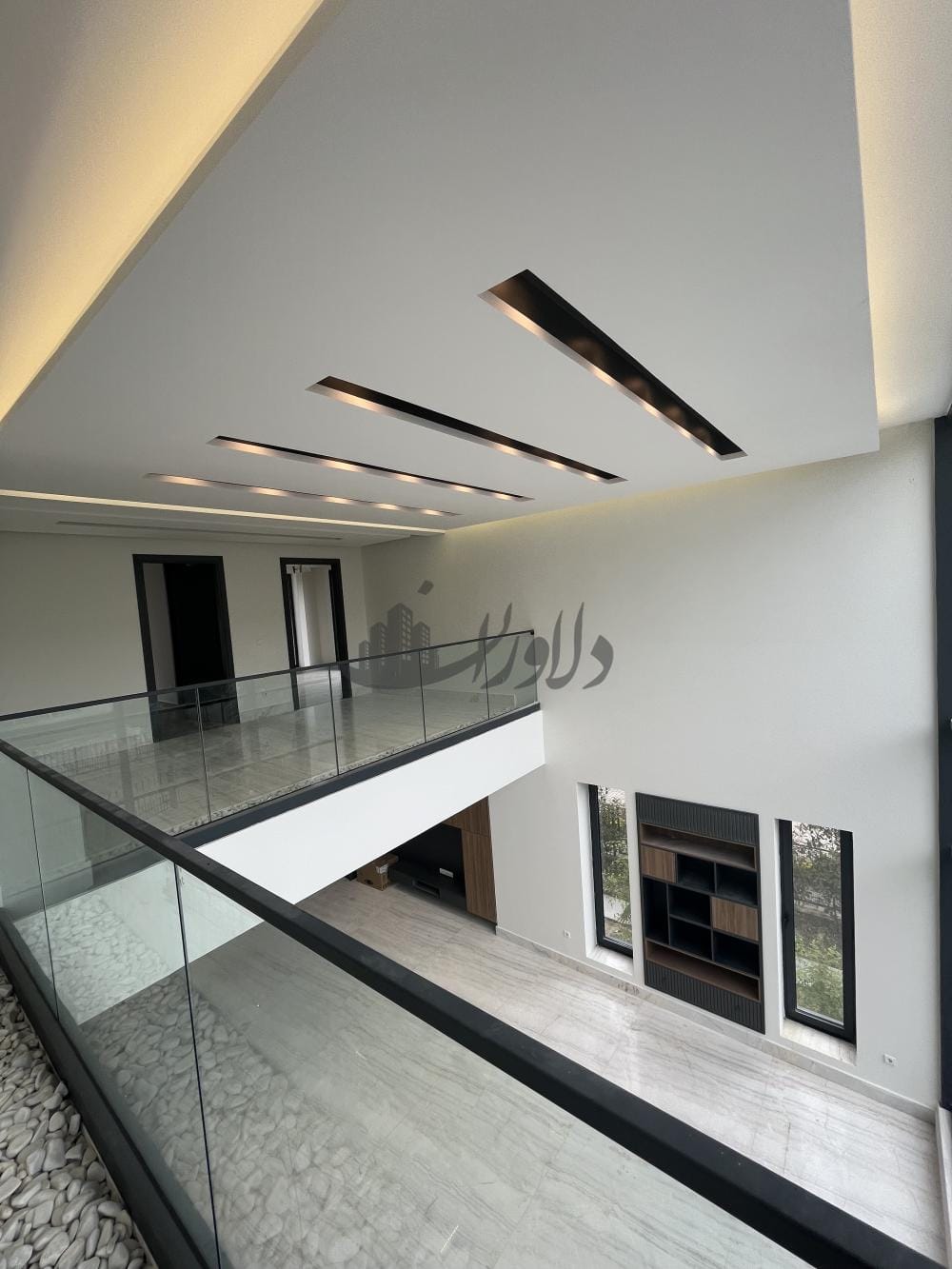 ویلا مدرن متریال قوی تاپ لوکیشن رویان ویلا مدرن متریال قوی تاپ لوکیشن رویان