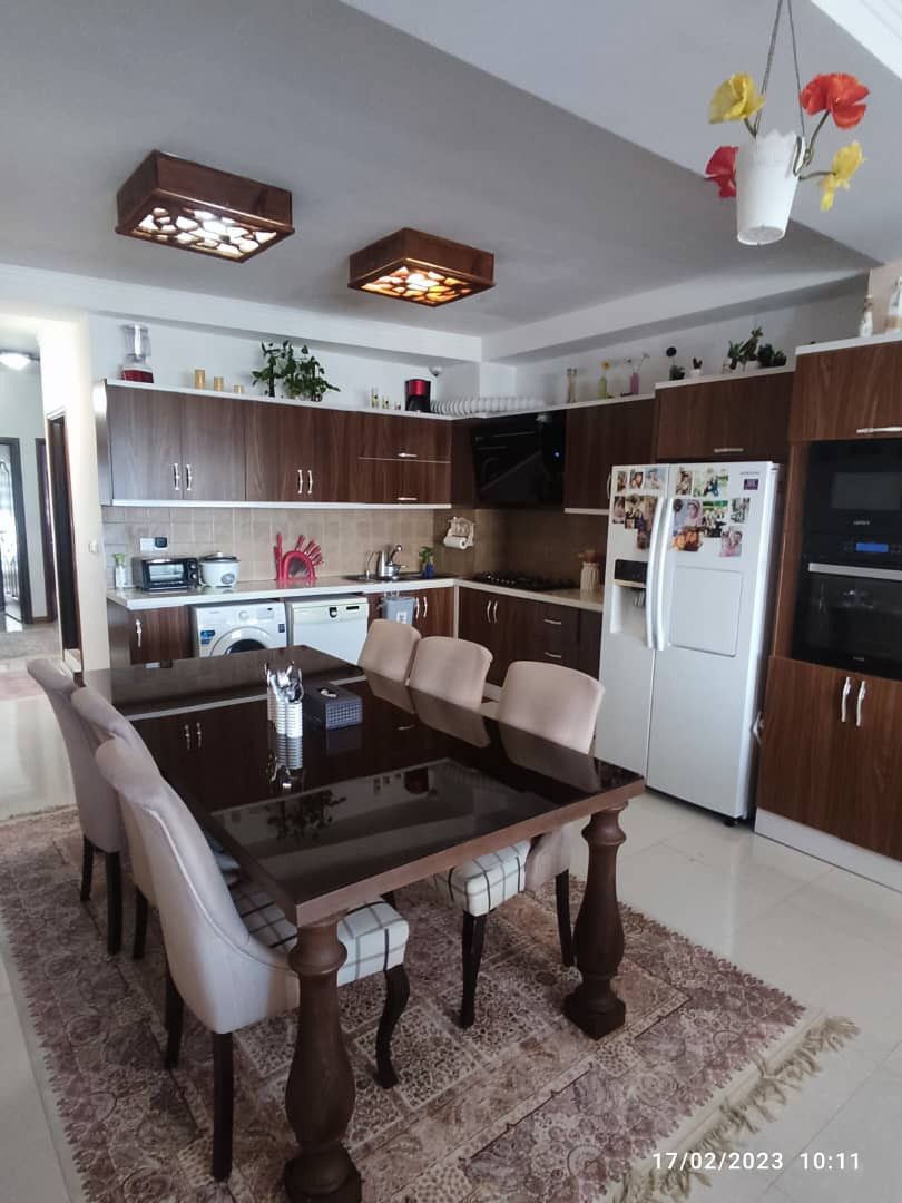 برج ساحلی  استخردار خط یک ۱۴۰ متری فول فرنیش  لوکس سرخرود