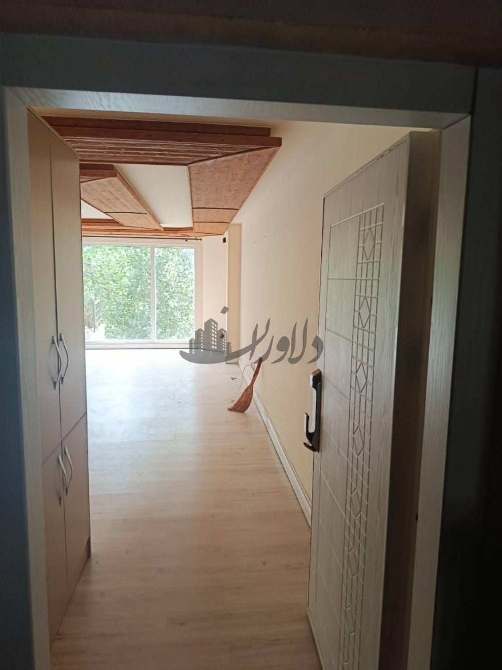 🏡 آپارتمان ۱۳۵ متری طبقه اول در ایزدشهر