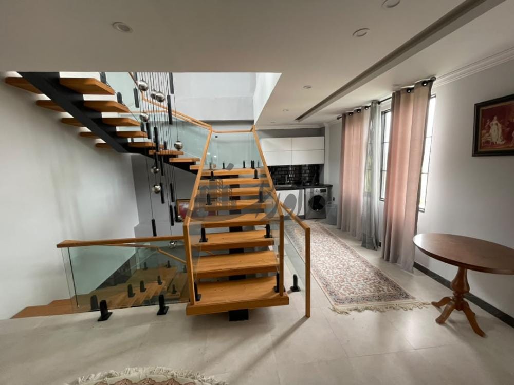 � فروش ویلای تریبلکس لوکس شهرکی شرایط ویژه تهاتر