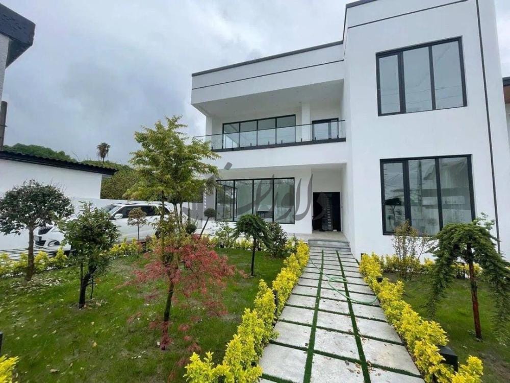 فروش ویلای خاص و لوکس در رویان