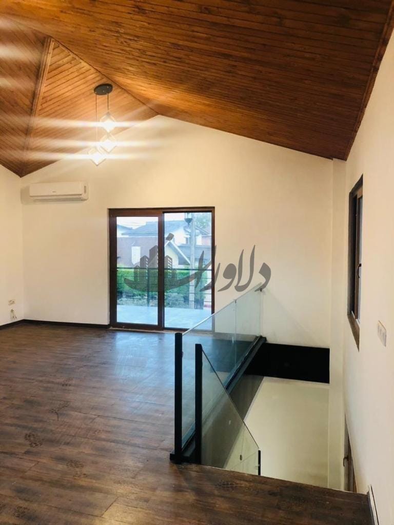 ویلا دو نبش سیاهرود