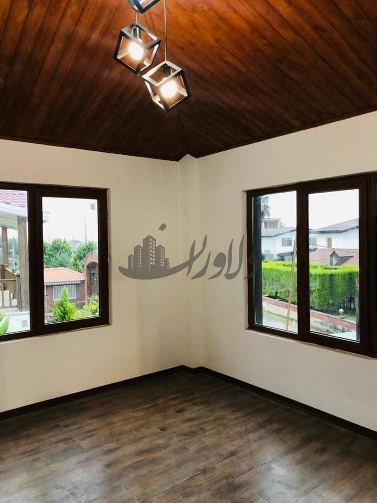 ویلا دو نبش سیاهرود