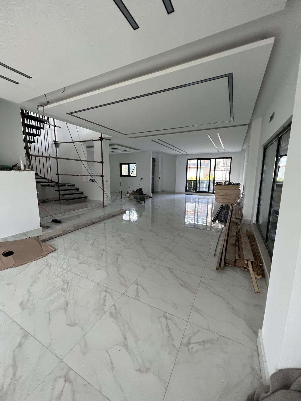 ویلای شهرکی فول مدرن استخردار