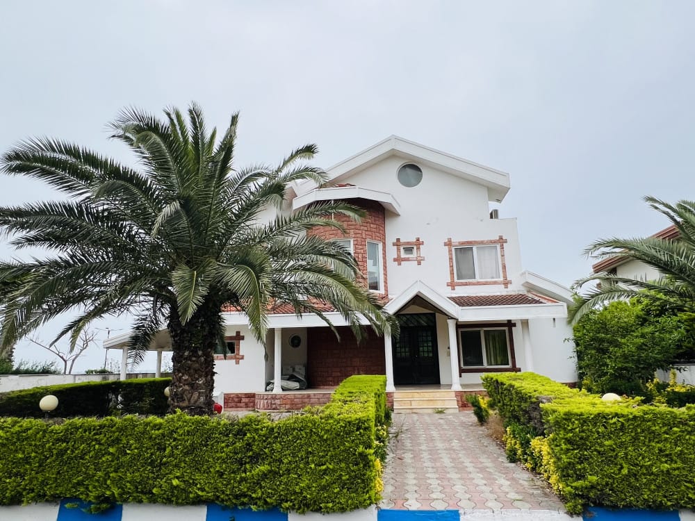 ویلای دوبلکس ۱۲۰۰متری در شهرک برند ساحلی