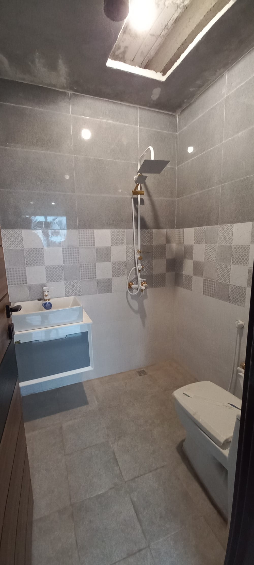 فروش آپارتمان نوساز  ۱۶۲ متر  لوکس در ایزدشهر