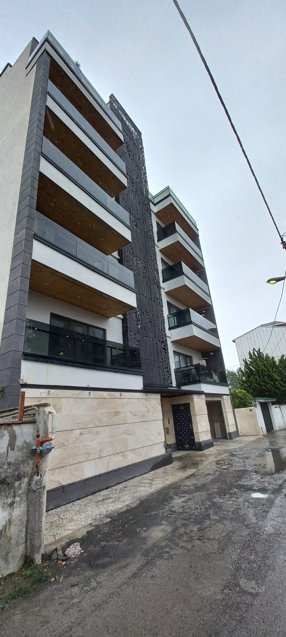 فروش آپارتمان نوساز و لوکس  ۱۷۰متری در ایزشهر