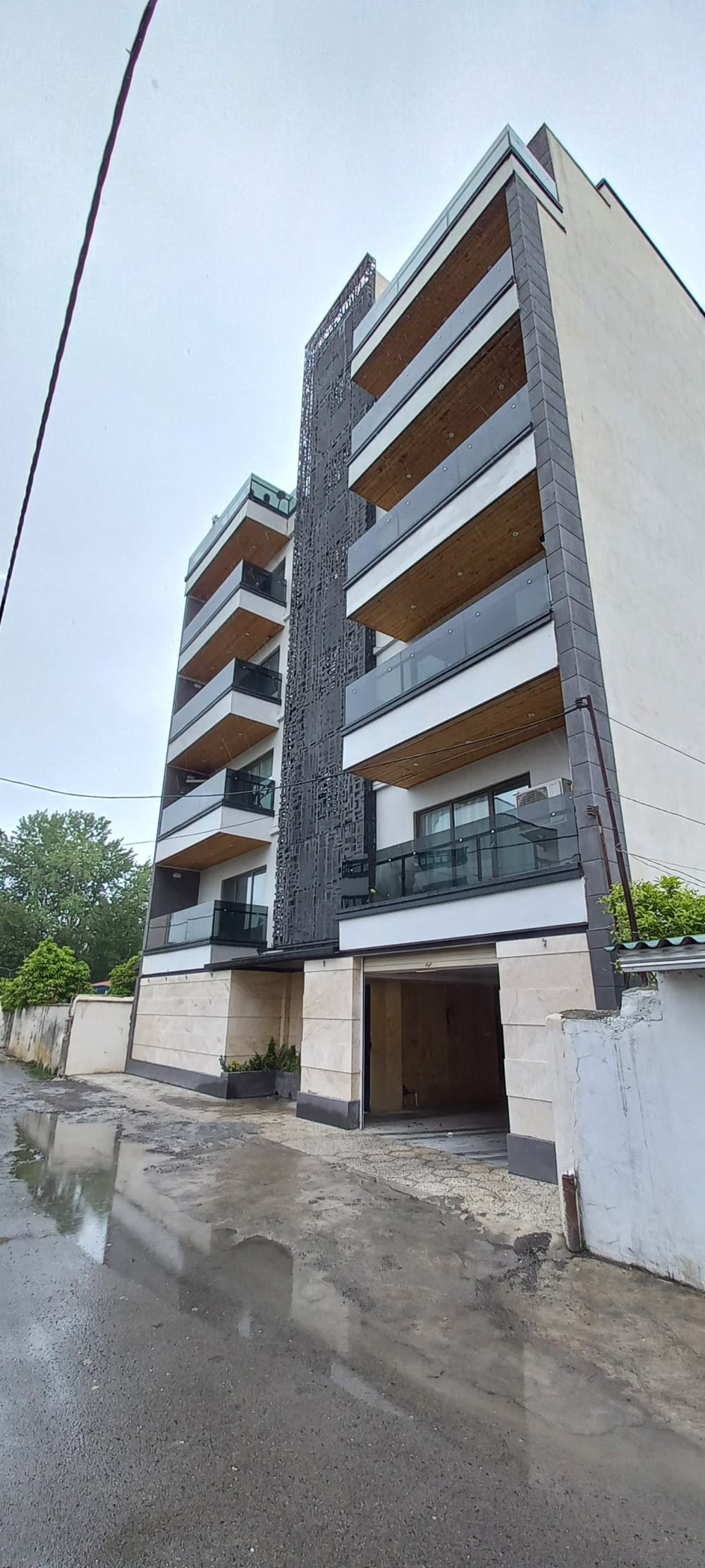 فروش آپارتمان نوساز و لوکس  ۱۷۰متری در ایزشهر