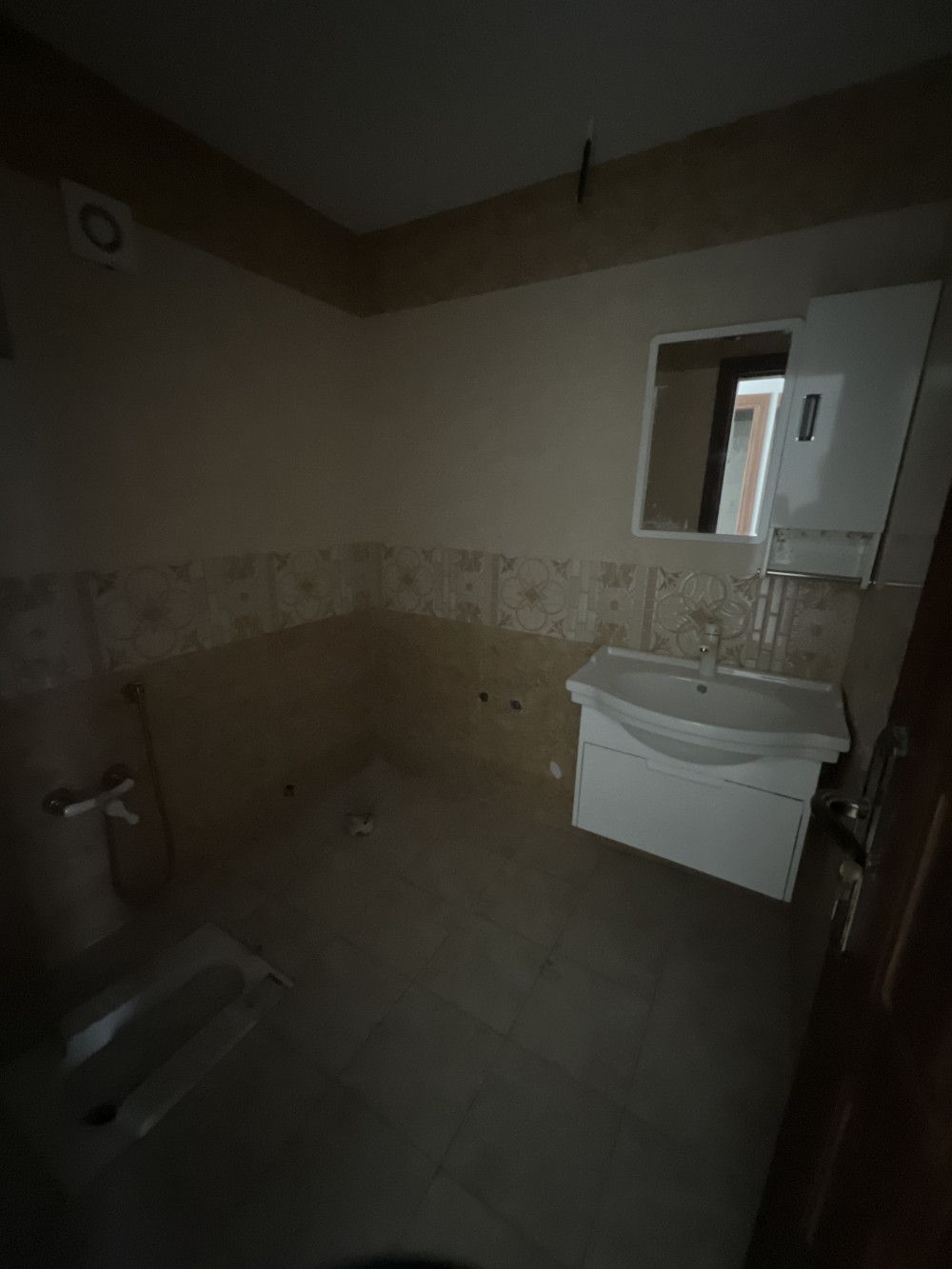 آپارتمان ساحلی در محمودآباد