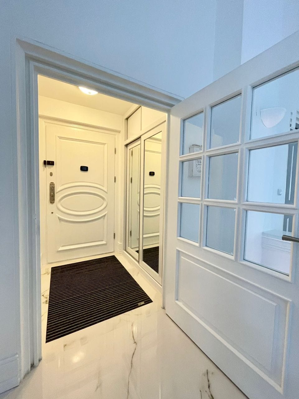 فروش ویلای مدرن ۷۳۸متری در شهرک بسیار زیبای خانه دریا