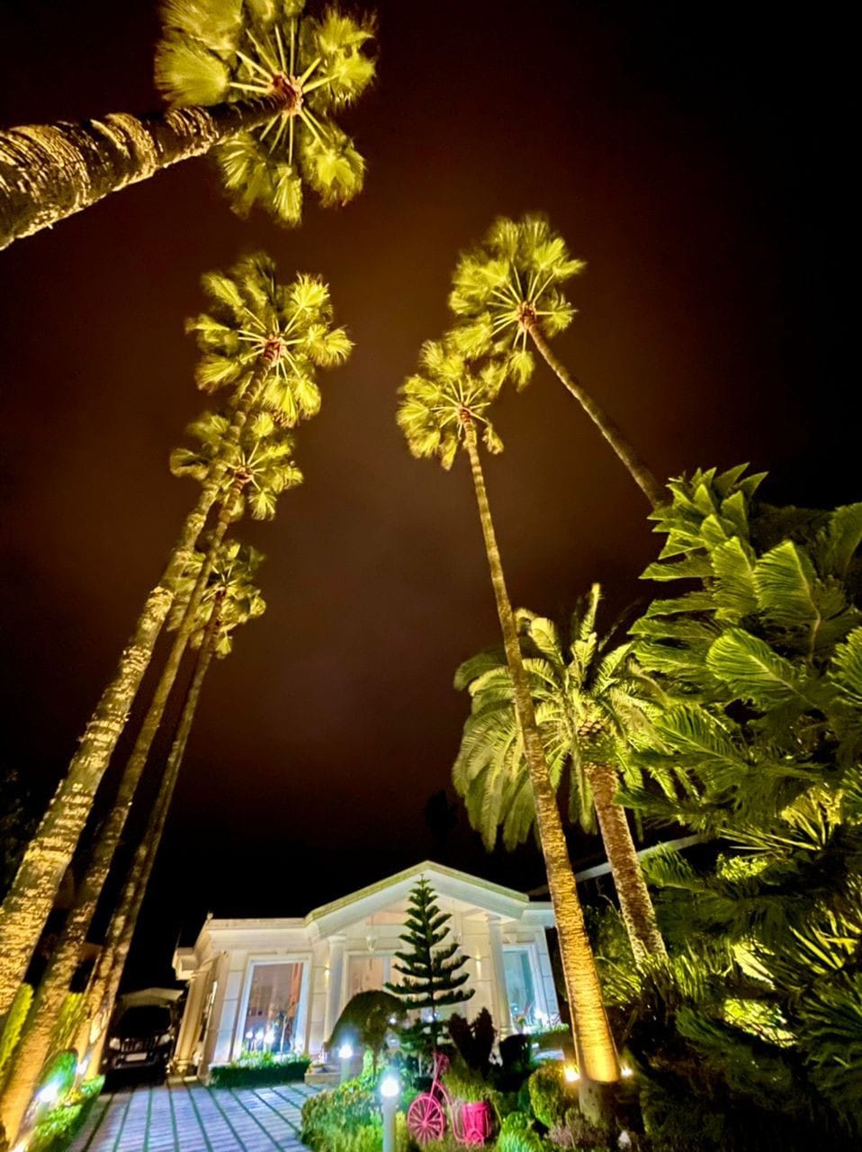 فروش ویلای مدرن ۷۳۸متری در شهرک بسیار زیبای خانه دریا