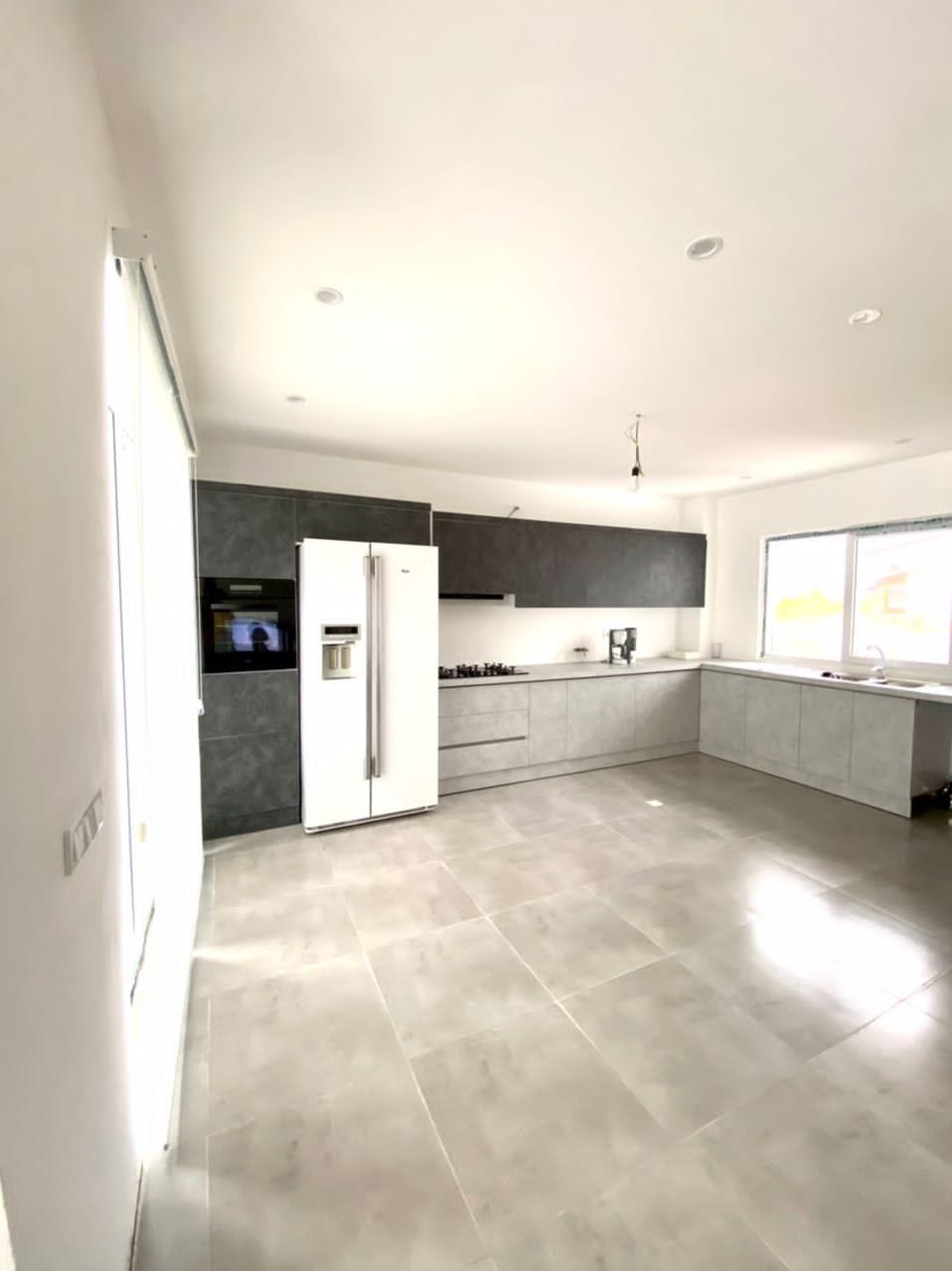 فروش ویلای تریبلکس۲۷۲متری در منطقه ی زیبای رستمرود