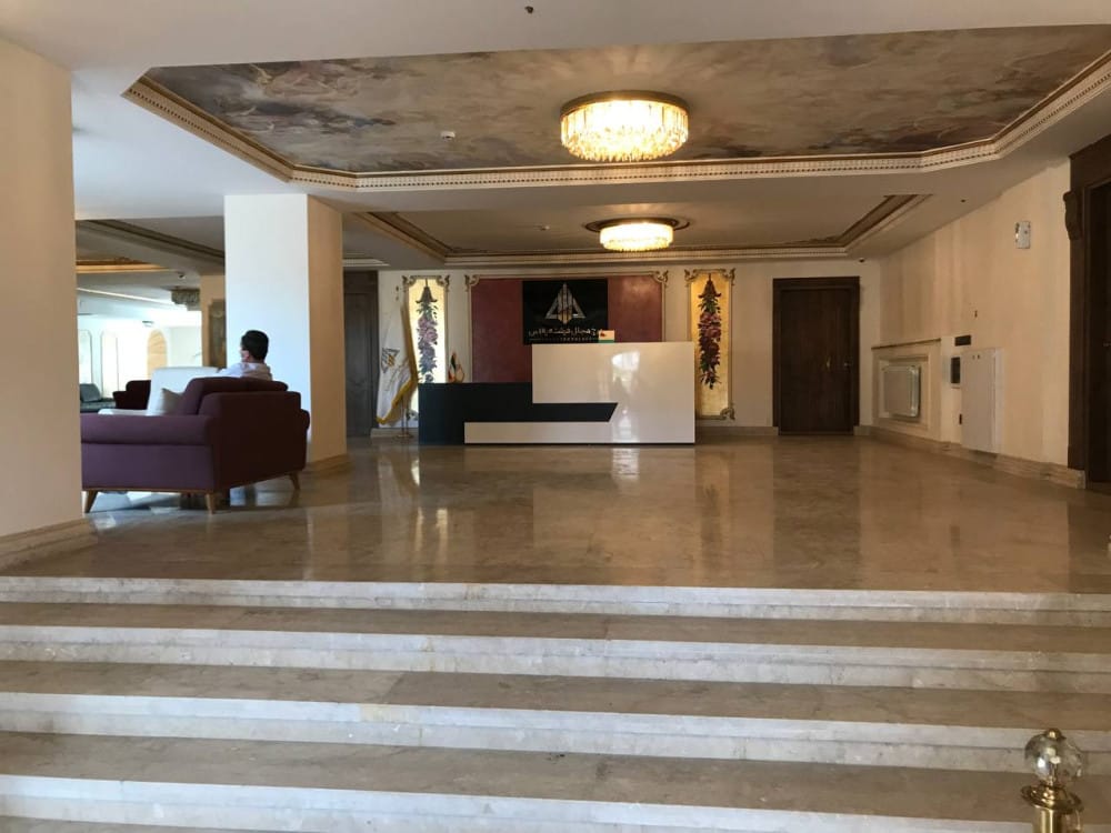 فروش پنت هوس٣٠٠متری در  یکی از برج های برند منطقه ی زیبای سرخرود