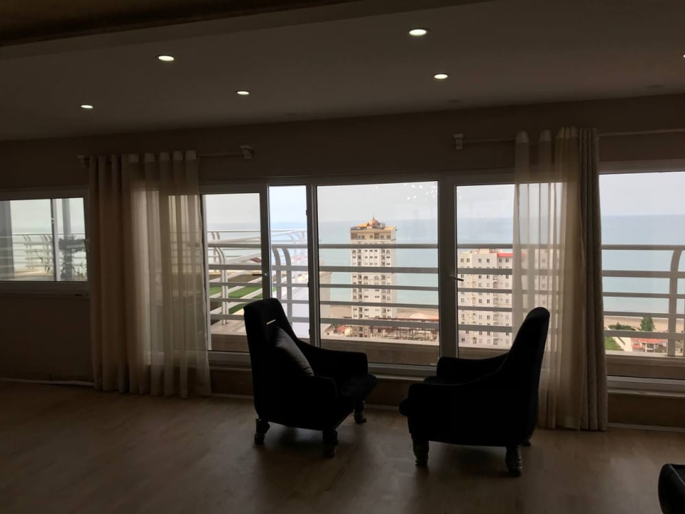 فروش پنت هوس٣٠٠متری در  یکی از برج های برند منطقه ی زیبای سرخرود