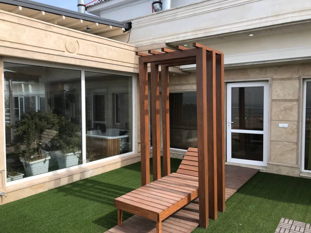 فروش پنت هوس٣٠٠متری در  یکی از برج های برند منطقه ی زیبای سرخرود