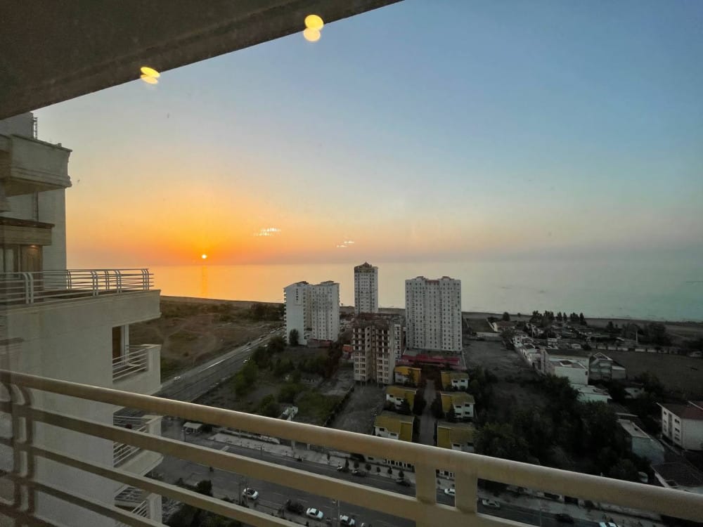 فروش پنت هوس٣٠٠متری در  یکی از برج های برند منطقه ی زیبای سرخرود