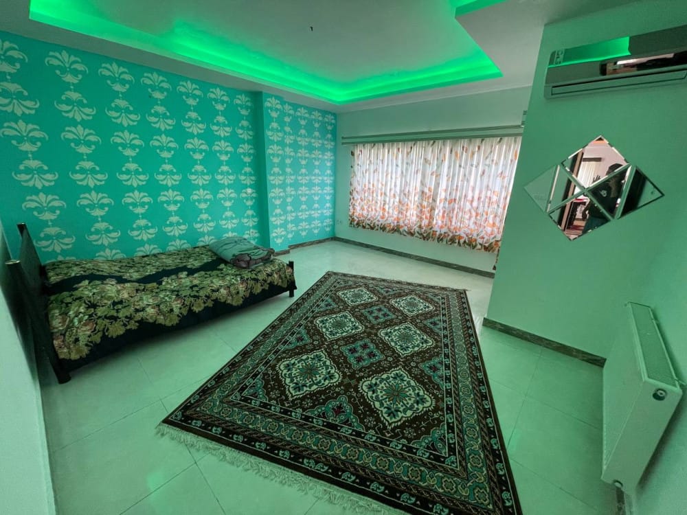 فروش ویلای دوبلکس ۲۸۰متری استخردار  جنب خانه دریا(سرخرود)