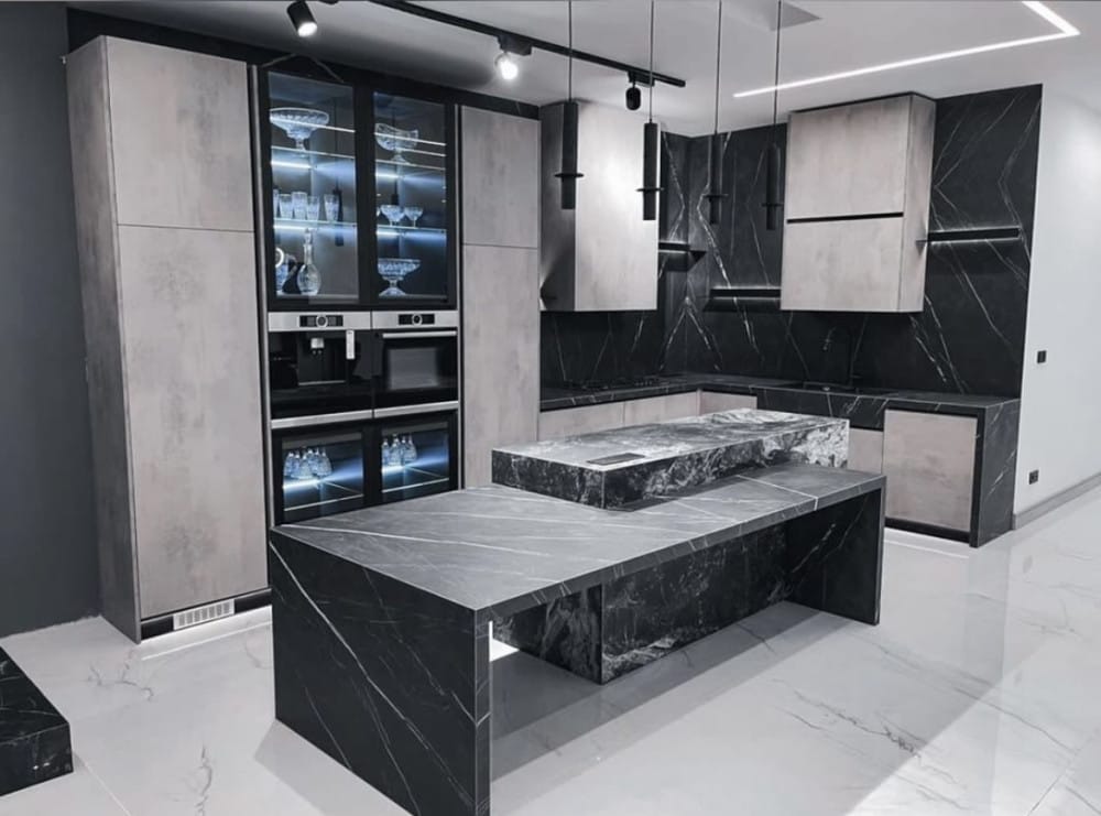 ویلا سوپر فول مدرن لاکچری شهرکی برند منطقه  با دکوراتیو مدرن