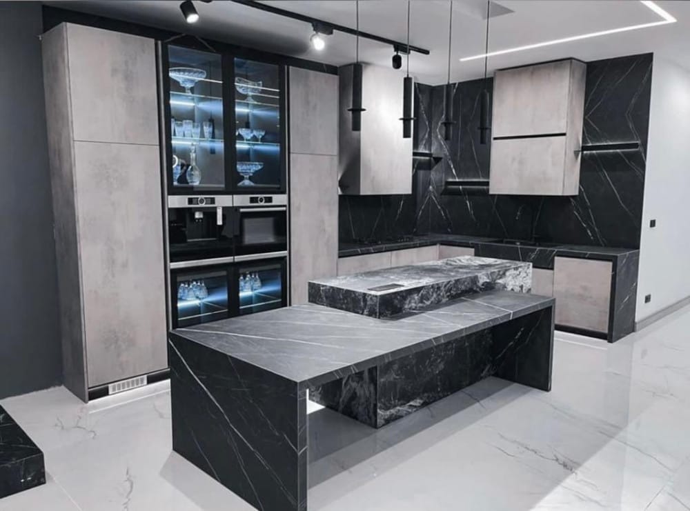 ویلا۸۸۰متری در شهرک برند خانه دریا