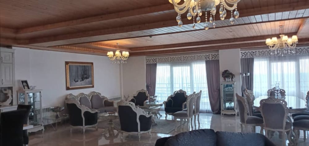 آ‌‌پارتمان۲۰۵متری پلاک اول دریا