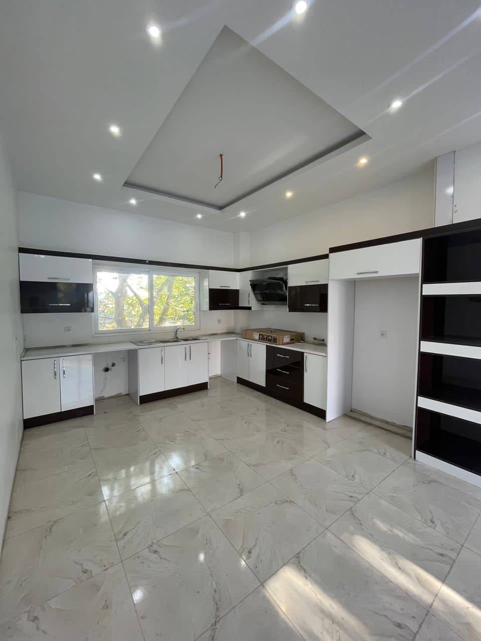 ویلا دوبلکس ۲۰۰متری در منطقه زیبا