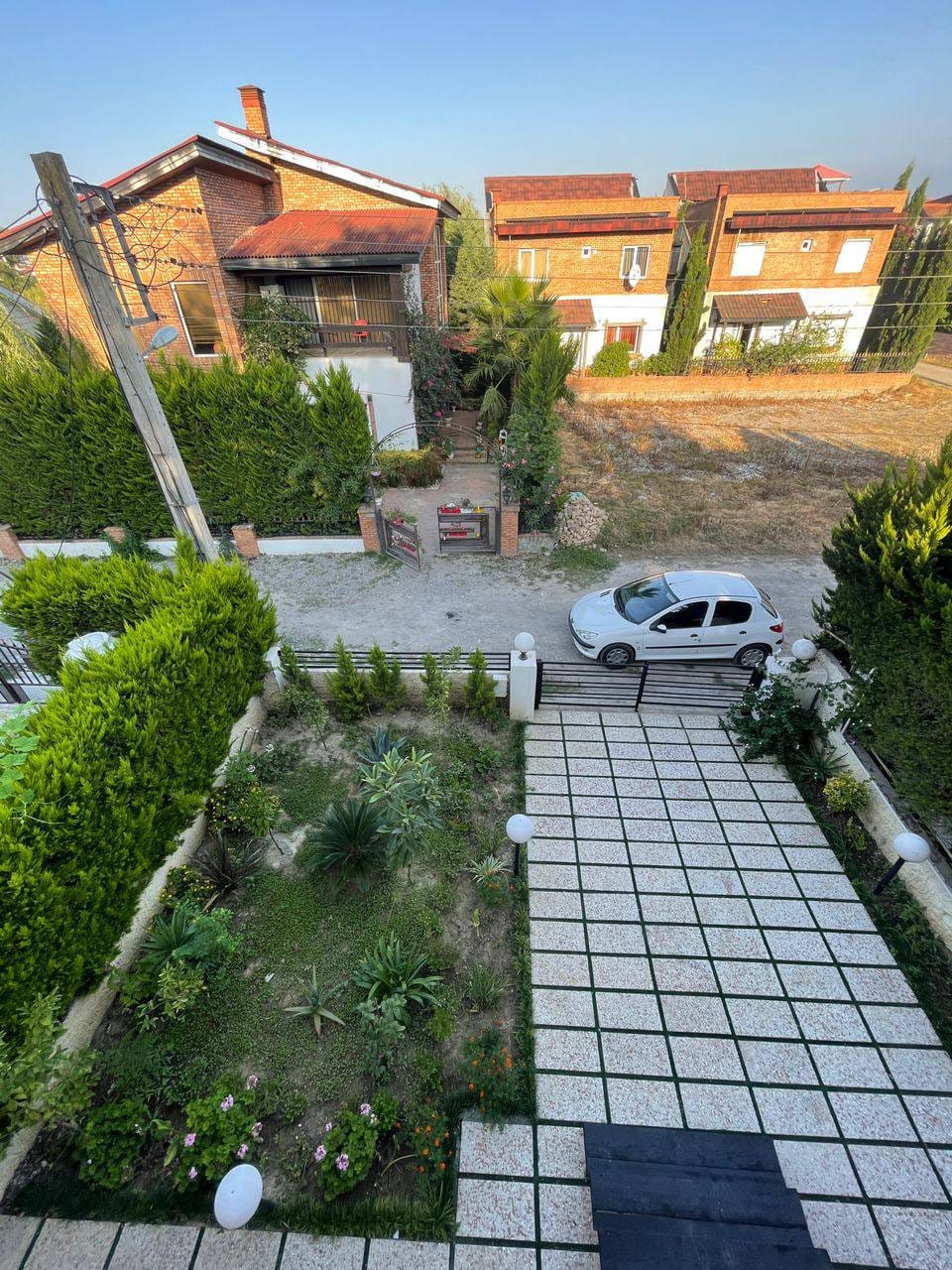 ویلا دوبلکس ۲۰۰متری در منطقه زیبا