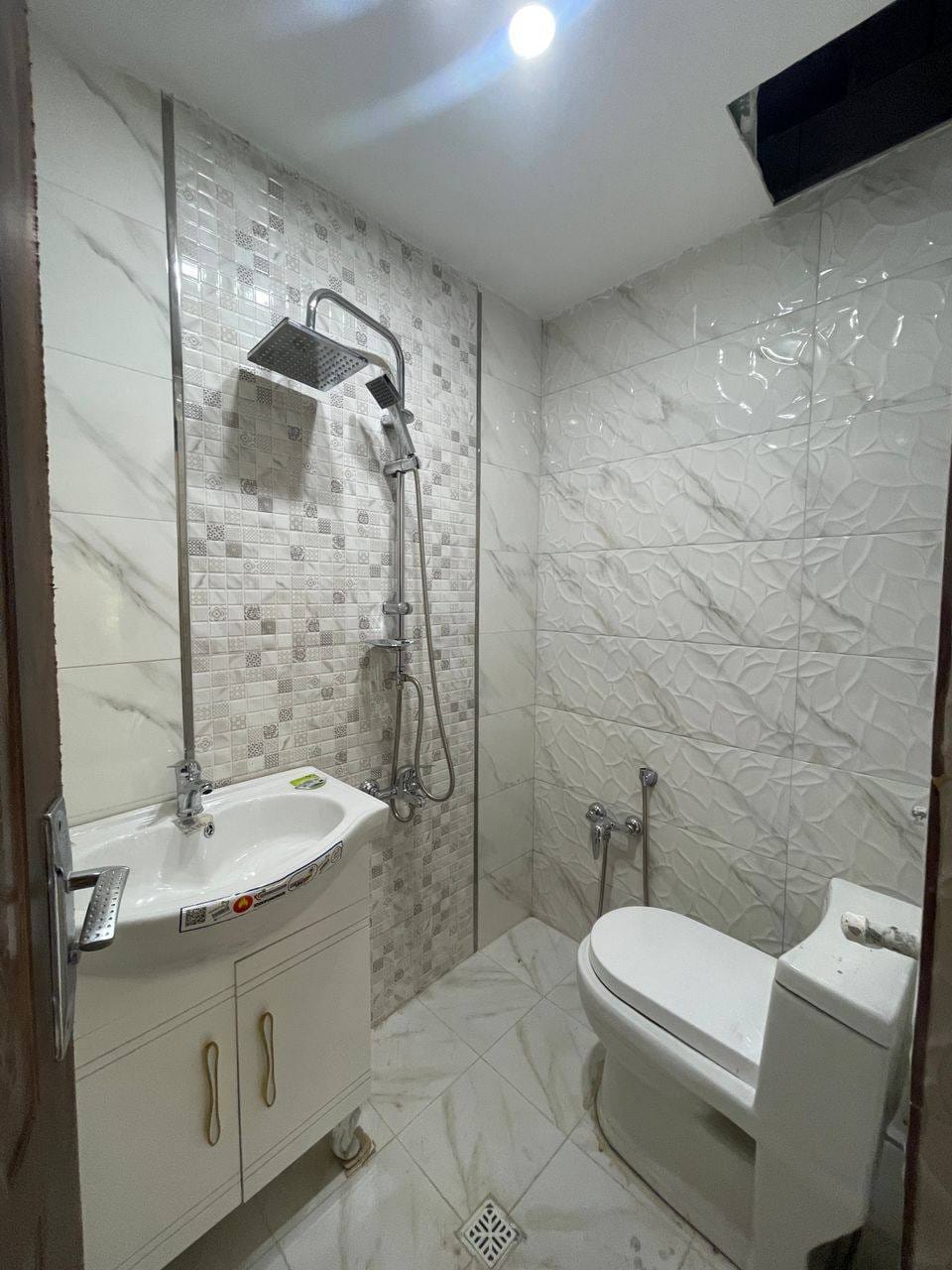 ویلا دوبلکس ۳۶۰متری در منطقه زیبای رویان