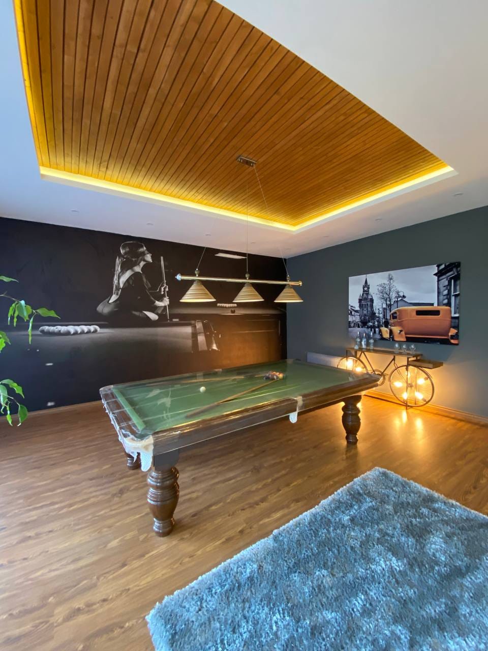 فروش ویلای شهرکی مدرن۱۲۰۰متریدرمنطقه ی زیبای ونوش