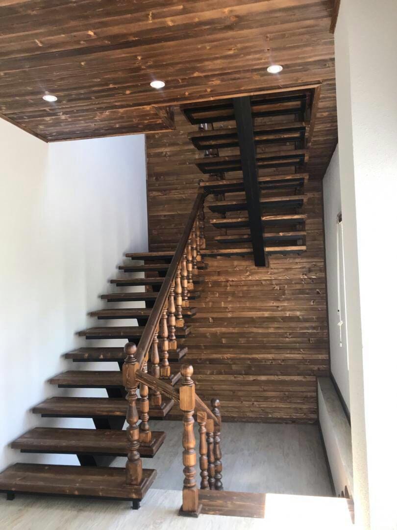 ویلای دوبلکس ۴۵۰متر استخردار در ایزدشهر