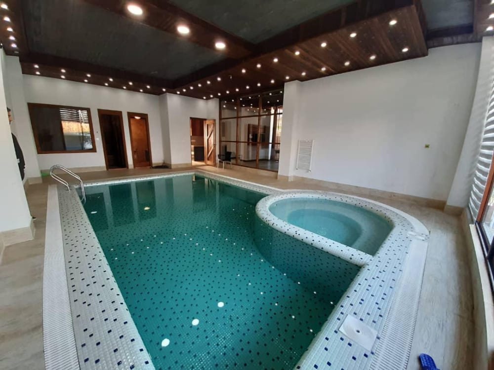 ویلای دوبلکس ۴۵۰متر استخردار در ایزدشهر