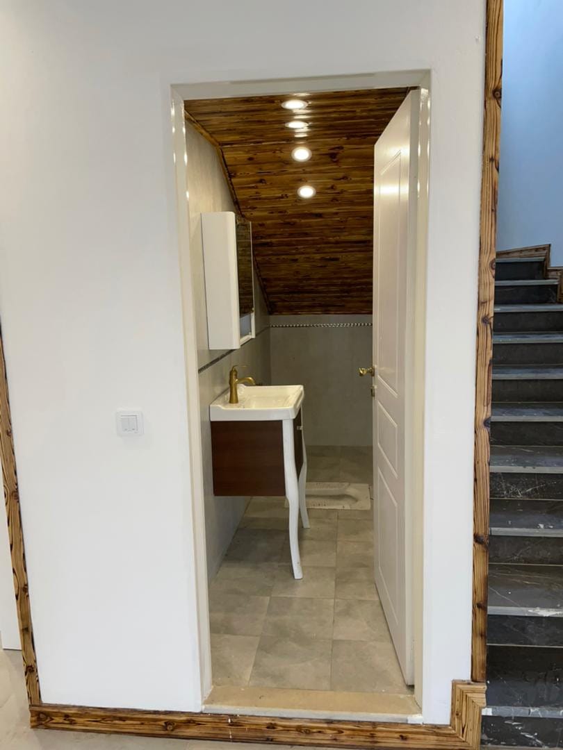 ویلا  استخردار  دوبلکس در رویان