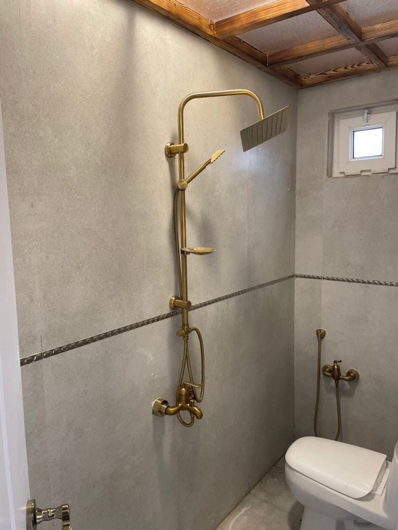 ویلا  استخردار  دوبلکس در رویان