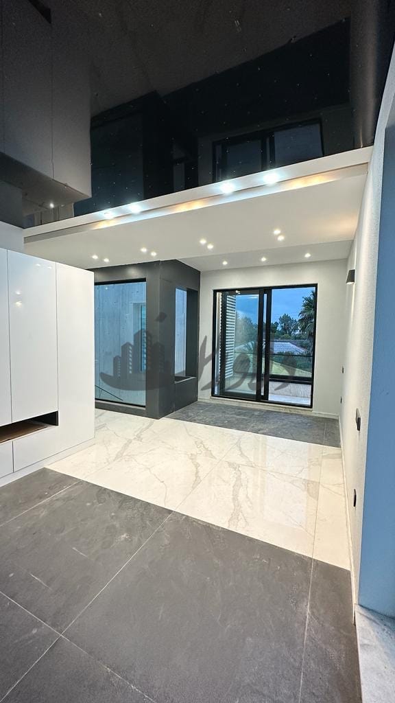 فروش ویلای شهرک ساحلی نوساز ۴۸۰متر در ایزدشهر