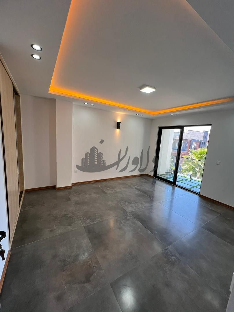 ویلای مدرن استخردای حیاط سازی شده خشت سر