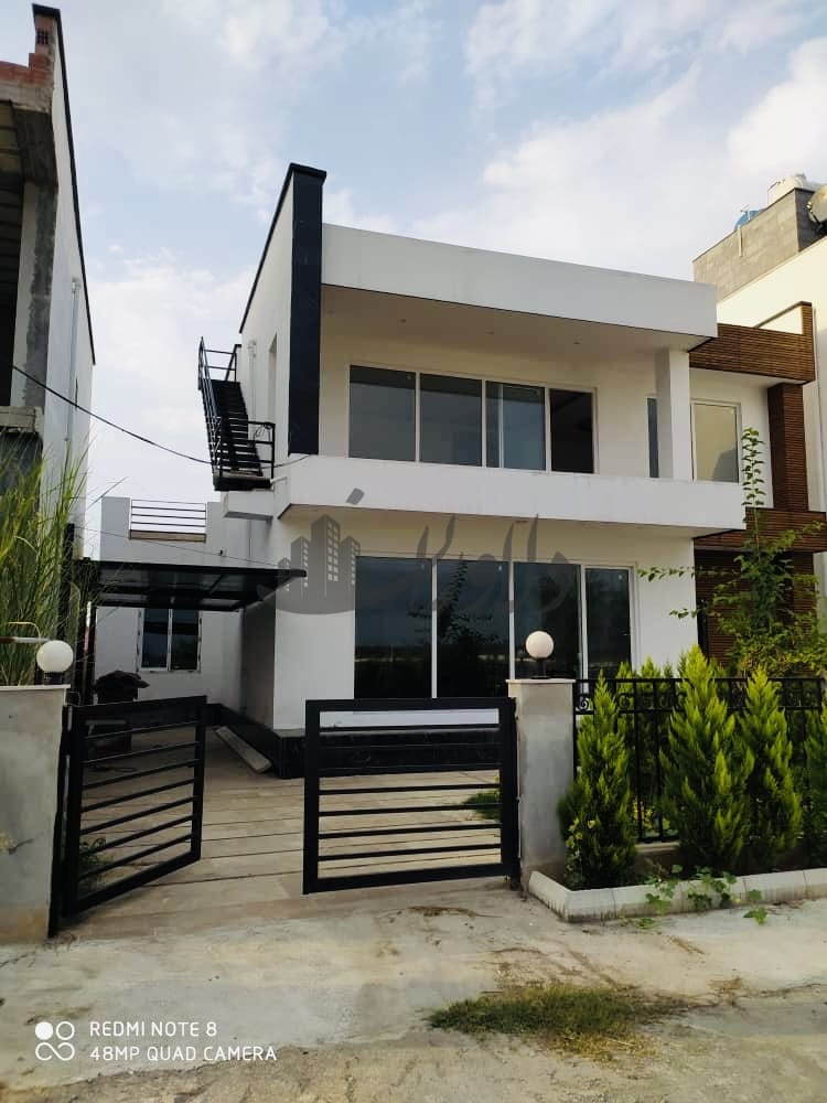 فروش ویلا دوبلکس استخردار نوساز شهرکی