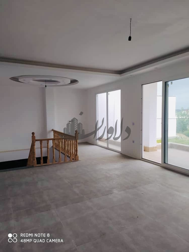 فروش ویلا دوبلکس استخردار نوساز شهرکی