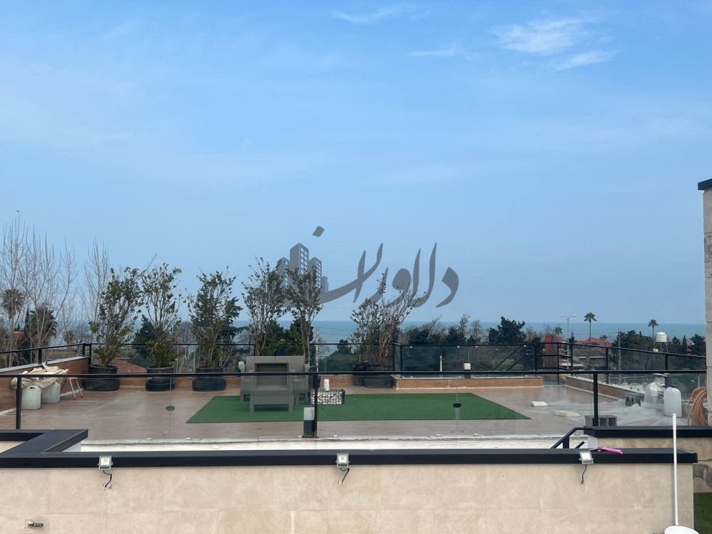 فروش ویلای مدرن همراه با روف گاردن منطقه رویان