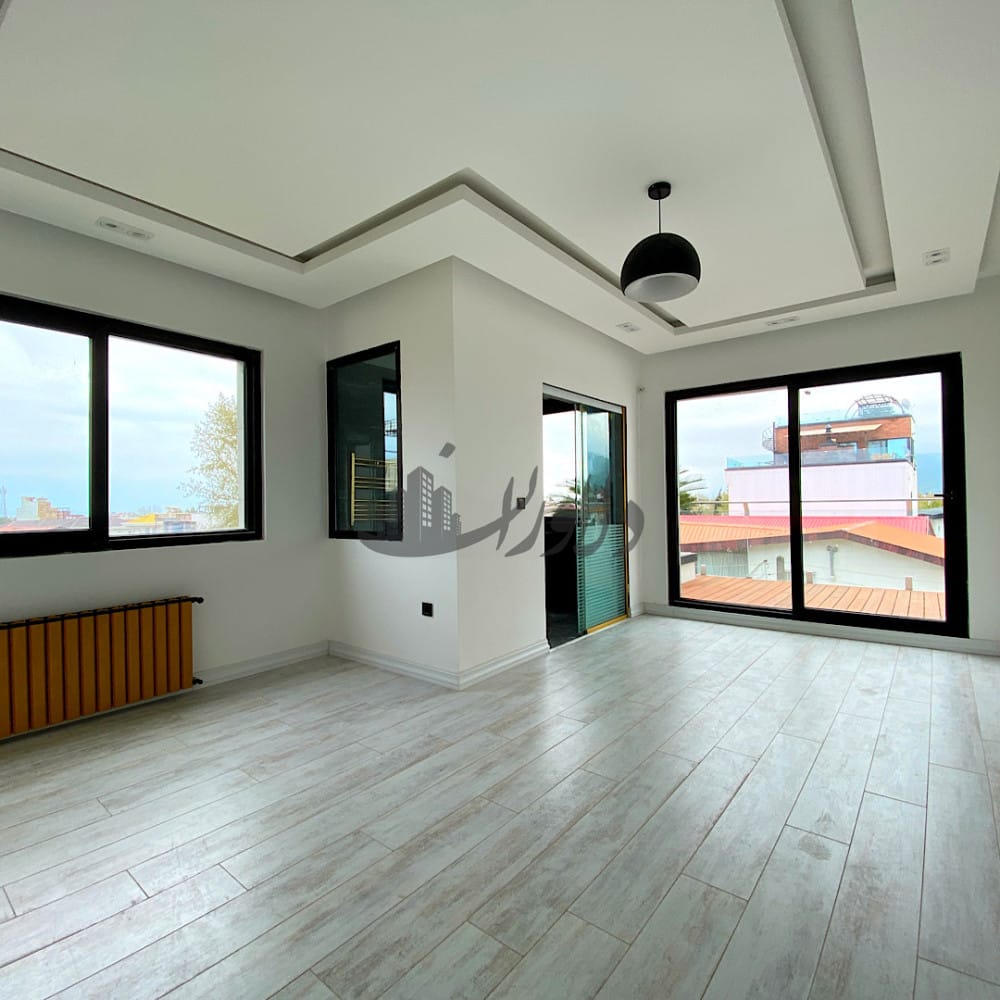 ویلای خوش ساخت با «آسانسور» آرام شمال