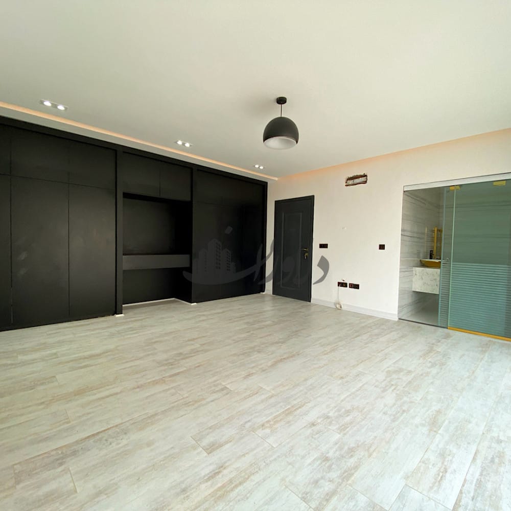 ویلای خوش ساخت با «آسانسور» آرام شمال