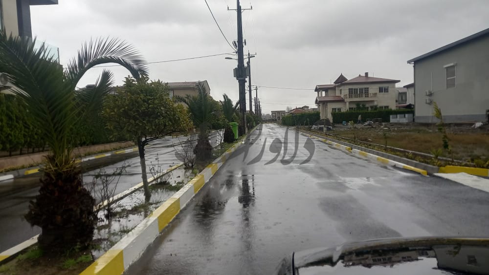 زمین داخل شهرک